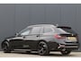 BMW 3-Serie Touring 320d Luxury Line Pano Leder 19inch Dealer OH.