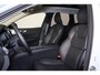 Volvo XC60 T8 Recharge AWD Ultra Dark - Panorama/schuifdak - IntelliSafe Assist & Surround - 360º Camera - Bowers & Wilkins audio - Adaptieve LED koplampen - Verwarmde voorstoelen, stuur & achterbank - Parkeersensoren voor & achter - Elektr. bedienb. voorstoelen met geheugen - Head up display - Draadloze tel. lader - Extra getint glas - 21' LMV