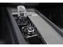 Volvo XC60 T8 Recharge AWD Ultra Dark - Panorama/schuifdak - IntelliSafe Assist & Surround - 360º Camera - Bowers & Wilkins audio - Adaptieve LED koplampen - Verwarmde voorstoelen, stuur & achterbank - Parkeersensoren voor & achter - Elektr. bedienb. voorstoelen met geheugen - Head up display - Draadloze tel. lader - Extra getint glas - 21' LMV