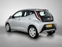 Toyota Aygo 1.0 VVT-i x-play | Dealer Onderhouden | Metallic Lak | Camera |