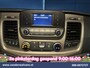 Ford Transit Custom 2.0 TDCI 131pk L2H1 Euro6 Airco | Camera | LED | Cruisecontrol | Verwarmde voorruit Parkeersensoren, Bijrijdersbank, 2800kg trekvermogen