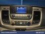 Ford Transit Custom 2.0 TDCI 131pk L2H1 Euro6 Airco | Camera | LED | Cruisecontrol | Verwarmde voorruit Parkeersensoren, Bijrijdersbank, 2800kg trekvermogen