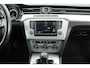Volkswagen Passat Variant 1.6 TDI 120pk H6 Comfortline Trekhaak Navigatie