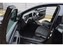 Volkswagen Golf Variant 1.5 eTSI Style O.a: Stoel+Stuurverw, Haak, Camera, Clima, Carplay, Etc. All-in prijs!
