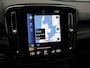 Volvo XC40 1.5 T4 Plug-in hybrid Plus Dark / Trekhaak / Stoel- + stuurwielverwarming / Harman Kardon Audio / Elektr. stoelverstelling / Achteruitrijcamera / Pilot Assist / BLIS