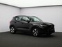 Volvo XC40 1.5 T4 Plug-in hybrid Plus Dark / Trekhaak / Stoel- + stuurwielverwarming / Harman Kardon Audio / Elektr. stoelverstelling / Achteruitrijcamera / Pilot Assist / BLIS