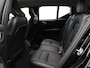 Volvo XC40 1.5 T4 Plug-in hybrid Plus Dark / Trekhaak / Stoel- + stuurwielverwarming / Harman Kardon Audio / Elektr. stoelverstelling / Achteruitrijcamera / Pilot Assist / BLIS