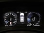 Volvo XC40 1.5 T4 Plug-in hybrid Plus Dark / Trekhaak / Stoel- + stuurwielverwarming / Harman Kardon Audio / Elektr. stoelverstelling / Achteruitrijcamera / Pilot Assist / BLIS