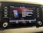 Skoda Karoq 1.5 TSI ACT Sportline Business | Navigatie/Android/Apple Carplay | LM Velgen 19" | Elektrisch Glazen Panoramadak | Voorstoelen Verwarmd | Achteruitrijcamera | Trekhaak Uitklapbaar | Cruise Control Adaptief |