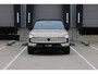 Volvo EX30 Single Motor Extended Range Plus 69 kWh | Verwarmbare voorstoelen en stuurwiel | Premium Audio by Harman Kardon | Getint Glas Achter | Adaptieve Cruise Control & Pilot Assist | Elektrisch bedienbare achterklep | Parkeersensoren voor en achter & camera | Apple carplay / Android auto | 19 inch Lichtmetalen velgen | Warmtepomp