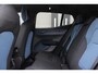 Volvo EX30 Single Motor Extended Range Plus 69 kWh | Verwarmbare voorstoelen en stuurwiel | Premium Audio by Harman Kardon | Getint Glas Achter | Adaptieve Cruise Control & Pilot Assist | Elektrisch bedienbare achterklep | Parkeersensoren voor en achter & camera | Apple carplay / Android auto | 19 inch Lichtmetalen velgen | Warmtepomp