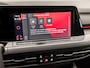 Volkswagen Golf 1.4 eHybrid Sport 204Pk Automaat (SCHUIFDAK, APPLE CARPLAY, HEAD-UP DISPLAY, STUUR/STOELVERWARMING, MEMORY SEATS, IQ LIGHT KOPLAMPEN, CAMERA, SFEERVERLICHTING, GETINT GLAS, NIEUWSTAAT)