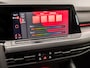Volkswagen Golf 1.4 eHybrid Sport 204Pk Automaat (SCHUIFDAK, APPLE CARPLAY, HEAD-UP DISPLAY, STUUR/STOELVERWARMING, MEMORY SEATS, IQ LIGHT KOPLAMPEN, CAMERA, SFEERVERLICHTING, GETINT GLAS, NIEUWSTAAT)