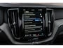 Volvo XC60 T8 Plug-in hybrid AWD Plus Black Edition | Adaptieve Cruise Control | Panoramadak | Stoel-/Stuur-/Voorruitverwarming | Dodehoek Detectie | 360° Parkeercamera | Harman Kardon Audio |