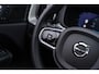 Volvo XC60 T8 Plug-in hybrid AWD Plus Black Edition | Adaptieve Cruise Control | Panoramadak | Stoel-/Stuur-/Voorruitverwarming | Dodehoek Detectie | 360° Parkeercamera | Harman Kardon Audio |