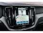Volvo XC60 T8 Plug-in hybrid AWD Plus Black Edition | Adaptieve Cruise Control | Panoramadak | Stoel-/Stuur-/Voorruitverwarming | Dodehoek Detectie | 360° Parkeercamera | Harman Kardon Audio |