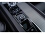 Volvo XC60 T8 Plug-in hybrid AWD Plus Black Edition | Adaptieve Cruise Control | Panoramadak | Stoel-/Stuur-/Voorruitverwarming | Dodehoek Detectie | 360° Parkeercamera | Harman Kardon Audio |
