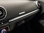 Audi A3 Sportback 1.0 TFSI Sport (APPLE CARPLAY, GROOT NAVI, CLIMATE, DYNAMISCHE KNIPPERLICHTEN, SPORTSTOELEN, CRUISE, PARKEERSENSOREN, NIEUWE APK, NIEUWSTAAT)