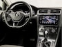 Volkswagen Golf 1.0 TSI Sportline Automaat (APPLE CARPLAY, GROOT NAVI, STOELVERWARMING, GETINT GLAS, ALCANTARA, ADAPTIVE CRUISE, SPORTSTOELEN, LM VELGEN, PARKEERSENSOREN, NIEUWSTAAT)