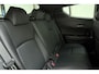 Toyota C-HR 1.8 Hybrid Executive | Navigatie | Climate Control | Stoelverwarming | Verwarmde voorruit | Verwarmd stuurwiel | Afneembare trekhaak | Camera | Keyless Entry & Start | Lederen bekleding