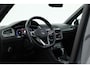 Volkswagen Tiguan 1.5 TSI R-Line | Pano | Elek. Trekhaak | Camera + PDC | CarPlay | Dodehoek | Dig. Cockpit | Adapt. Cruise