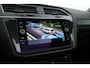 Volkswagen Tiguan 1.5 TSI R-Line | Pano | Elek. Trekhaak | Camera + PDC | CarPlay | Dodehoek | Dig. Cockpit | Adapt. Cruise