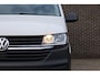 Volkswagen Transporter 2.0 TDI 110pk L2H1 | Trekhaak | Airco | Cruise | PDC Achter