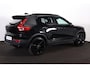 Volvo XC40 B3 Plus Black Edition - Panorama/schuifdak - IntelliSafe Assist & Surround - 360º Camera - Harman/Kardon audio - Verwarmde voorstoelen & stuur - Parkeersensoren voor & achter - Elektr. bedienb. voorstoelen met geheugen links - Draadloze tel. lader - Extra getint glas - Elektr. inklapbare trekhaak - 20' LMV
