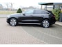 Mercedes-Benz EQC 400 4MATIC 80 kWh Schuifdak Memory stoelen Trekhaak