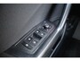 Volkswagen T-Roc 1.5 TSI 150pk Sport | Navigatie | Afneembare trekhaak | Stoelverwarming