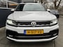 Volkswagen Tiguan 1.5 TSI 130pk H6 Comfortline Business R-line Panoramadak Trekhaak Massage Stoel Stoelverwarming Camera