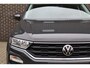 Volkswagen T-Roc 1.0 TSI 110pk Style | Navigatie | Volautomatische airconditioning | Adaptieve cruisecontrol
