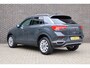 Volkswagen T-Roc 1.0 TSI 110pk Style | Navigatie | Volautomatische airconditioning | Adaptieve cruisecontrol