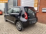 Volkswagen Up! 1.0 high up! PANO!! LM PDC FENDER