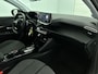 Peugeot 208 1.2 Hybrid 100PK Automaat Allure | Navigatie | Apple Carplay/Android Auto | Airco | Camera | Parkeer sensoren | Cruise Control | Led | Lichtmetalen Velgen