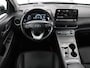 Hyundai Kona Electric EV Premium 64 kWh | SOH 100% | 3 Fase | Stoelventilatie | Leder | Head-Up | Warmtepomp | Camera | Achterbankverwarming | Carplay | Navigatie | Adaptive cruise | Keyless | Parkeerhulp
