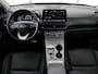 Hyundai Kona Electric EV Premium 64 kWh | SOH 100% | 3 Fase | Stoelventilatie | Leder | Head-Up | Warmtepomp | Camera | Achterbankverwarming | Carplay | Navigatie | Adaptive cruise | Keyless | Parkeerhulp
