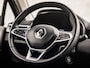 Renault Clio 1.0 TCe 90 Equilibre Sport (APPLE CARPLAY, GROOT NAVI, LM VELGEN, PARKEERSENSOREN, SPORTSTOELEN, CRUISE, LED KOPLAMPEN, NIEUWSTAAT)