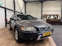 Volvo XC70 2.5 T Kinetic / AWD / GEARTRONIC / CRUISE / CLIMA /