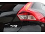 Volvo V40 2.0 T4 190PK R-Design Business Sport - Half leder - Zwarte hemel - Afneembare trekhaak - Stoelverwarming