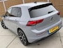 Volkswagen Golf 1.0 TSI Life | LED | Stoelverwarming | Navigatiesysteem | Lichtmetalen velgen | Keyless start | Achteruitrijcamera | Parkeersensoren voor en achter | Cruise control adaptief | Climate control