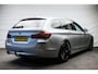BMW 5-Serie Touring 520d High Executive Automaat [ Panoramadak Luchtvering Bi-Xenon Trekhaak Leder Sportstoelen Stoelverwarming ]