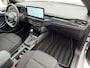 Ford Focus Wagon 1.0 EcoBoost Hybrid ST Line X | Automaat | Adaptief cruise control | Dodehoek detectie | Panorama dak | Draadloos opladen mobiel | Parkeersensoren voor en achter | Achteruitrijcamera | 17" lichtmetalen velgen | Privacy glas |