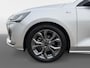 Ford Focus Wagon 1.0 EcoBoost Hybrid ST Line X | Automaat | Adaptief cruise control | Dodehoek detectie | Panorama dak | Draadloos opladen mobiel | Parkeersensoren voor en achter | Achteruitrijcamera | 17" lichtmetalen velgen | Privacy glas |