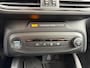 Ford Focus Wagon 1.0 EcoBoost Hybrid ST Line X | Automaat | Adaptief cruise control | Dodehoek detectie | Panorama dak | Draadloos opladen mobiel | Parkeersensoren voor en achter | Achteruitrijcamera | 17" lichtmetalen velgen | Privacy glas |