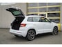 Skoda Karoq 1.5 TSI ACT 150PK! Automaat Sportline Business BJ2021 Lmv 19" | Led V+A | Pdc | Navi | Keyless entry | Elek. achterklep | Achteruitrijcamera | App-Connect | Virtual cockpit | Canton audio | | Sportstoelen | Verwarmde voorstoelen/stuurwiel | Zwarte hemel