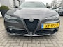 Alfa Romeo Giulia 2.0T * Veloce pakket * Stoel + Stuur verwarming * Leder