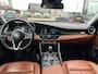 Alfa Romeo Giulia 2.0T * Veloce pakket * Stoel + Stuur verwarming * Leder