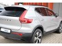 Volvo XC40 T5 Recharge Plus Dark | Stoelverwarming | Parkeercamera | H/K | BLIS | Pilot Assist | Glossy Black | Keyless