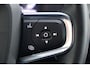 Volvo XC40 T5 Recharge Plus Dark | Stoelverwarming | Parkeercamera | H/K | BLIS | Pilot Assist | Glossy Black | Keyless